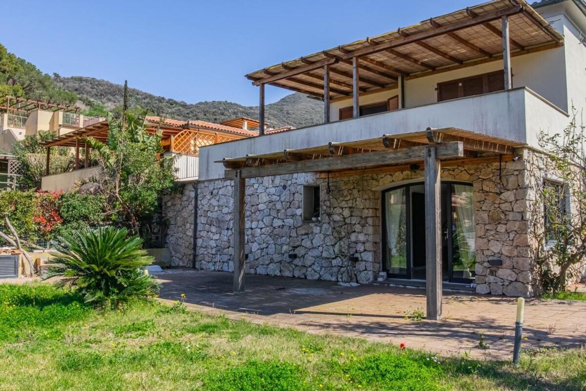 Villa Acquasalata Nisporto Luaran gambar